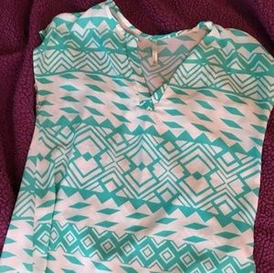 Casual tribal print top
